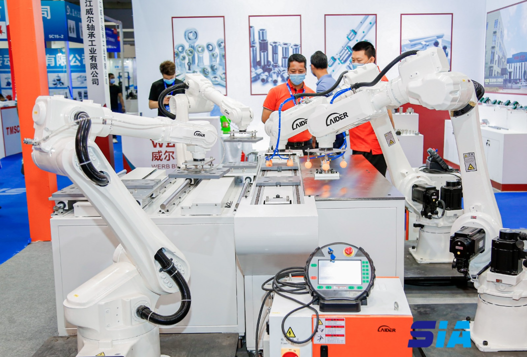 国内首个人形机器人产业链专业展6月20日即将登陆鸭脖